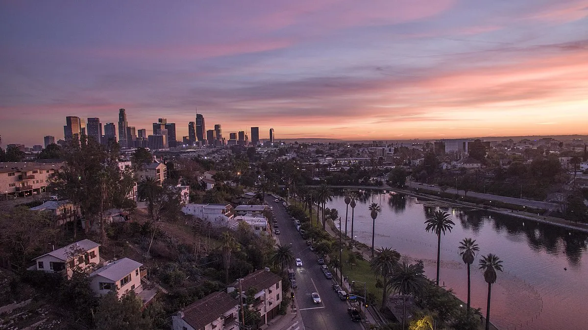 LA